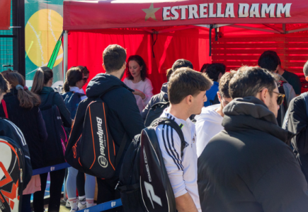 Carpa del Circuito de Pádel Estrella Damm